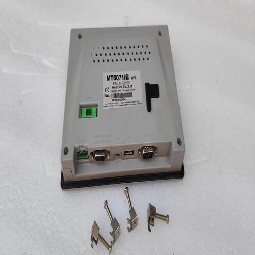 （设备配件）MT6071IE 功能包好，实物图。