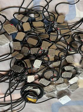 （设备配件）新， 包好。标价ZB250AN， 功能成色LR-,，基恩士