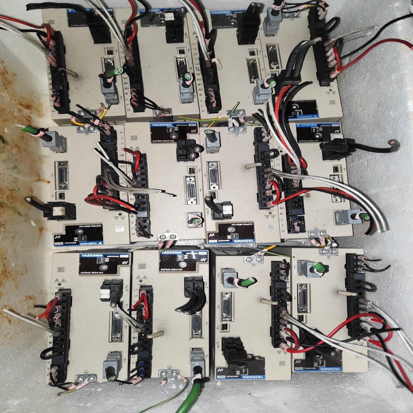 （设备配件）安川SGPMS-6R0A10A