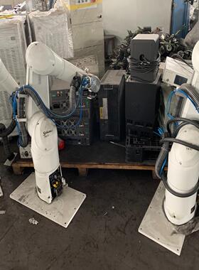 [德峰]史陶比尔TX90L机器人，2019年成色很新，东西齐全！