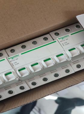 A9S68432隔离开关iInt隔离开关4P32A全新