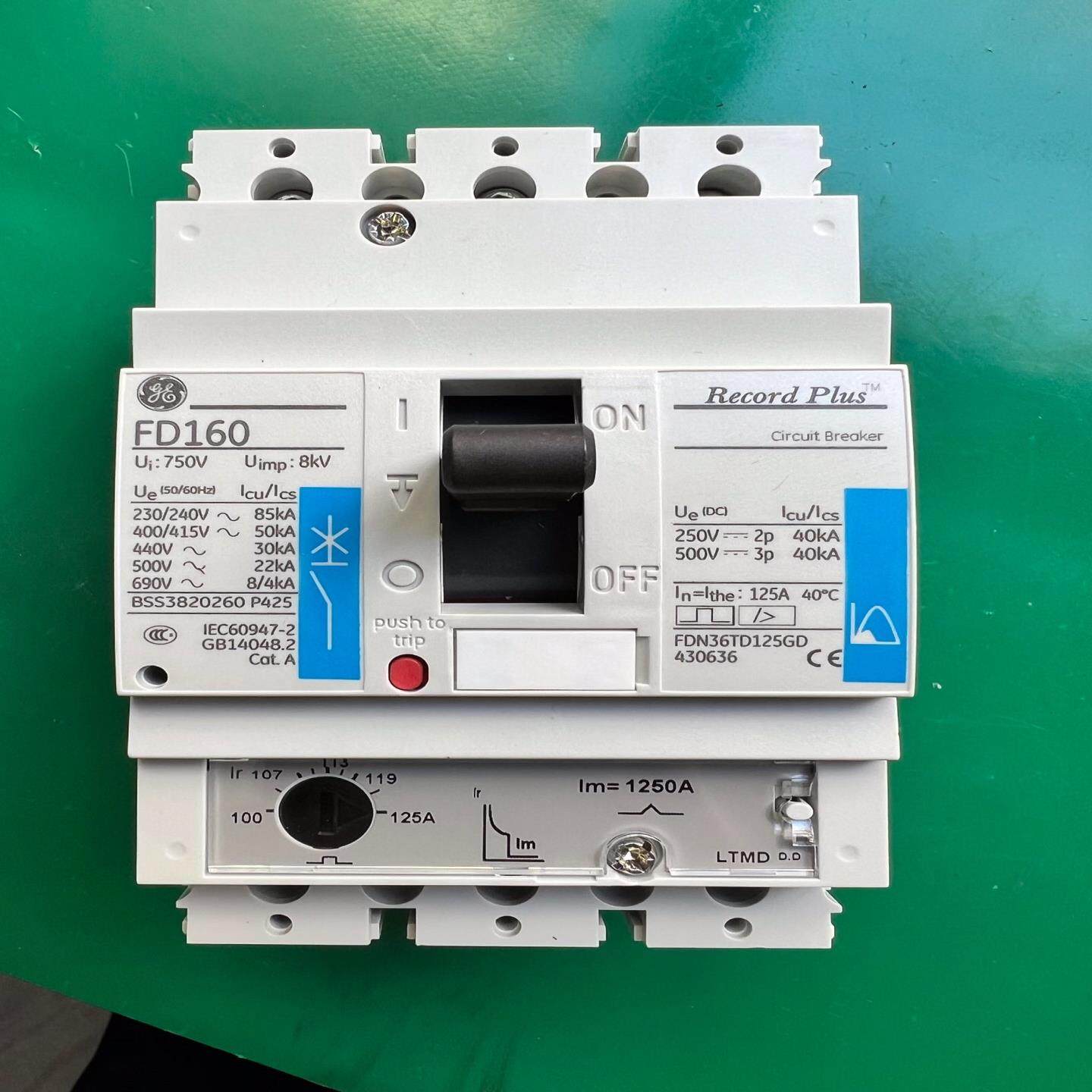 AEG GE通用 空气开关FD160 3P 63A 12