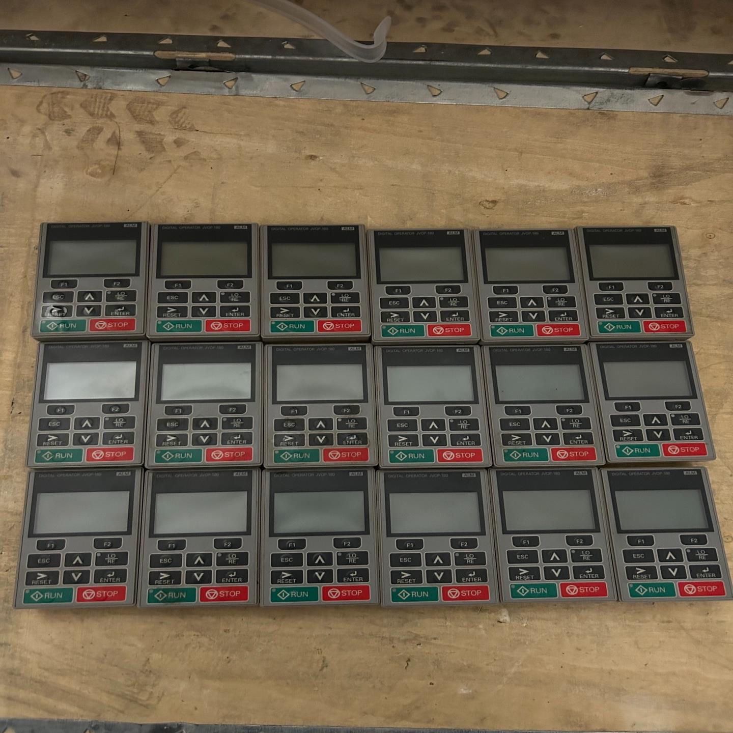 拆机安川变频器H1000/A1000中文面板JVOP-180