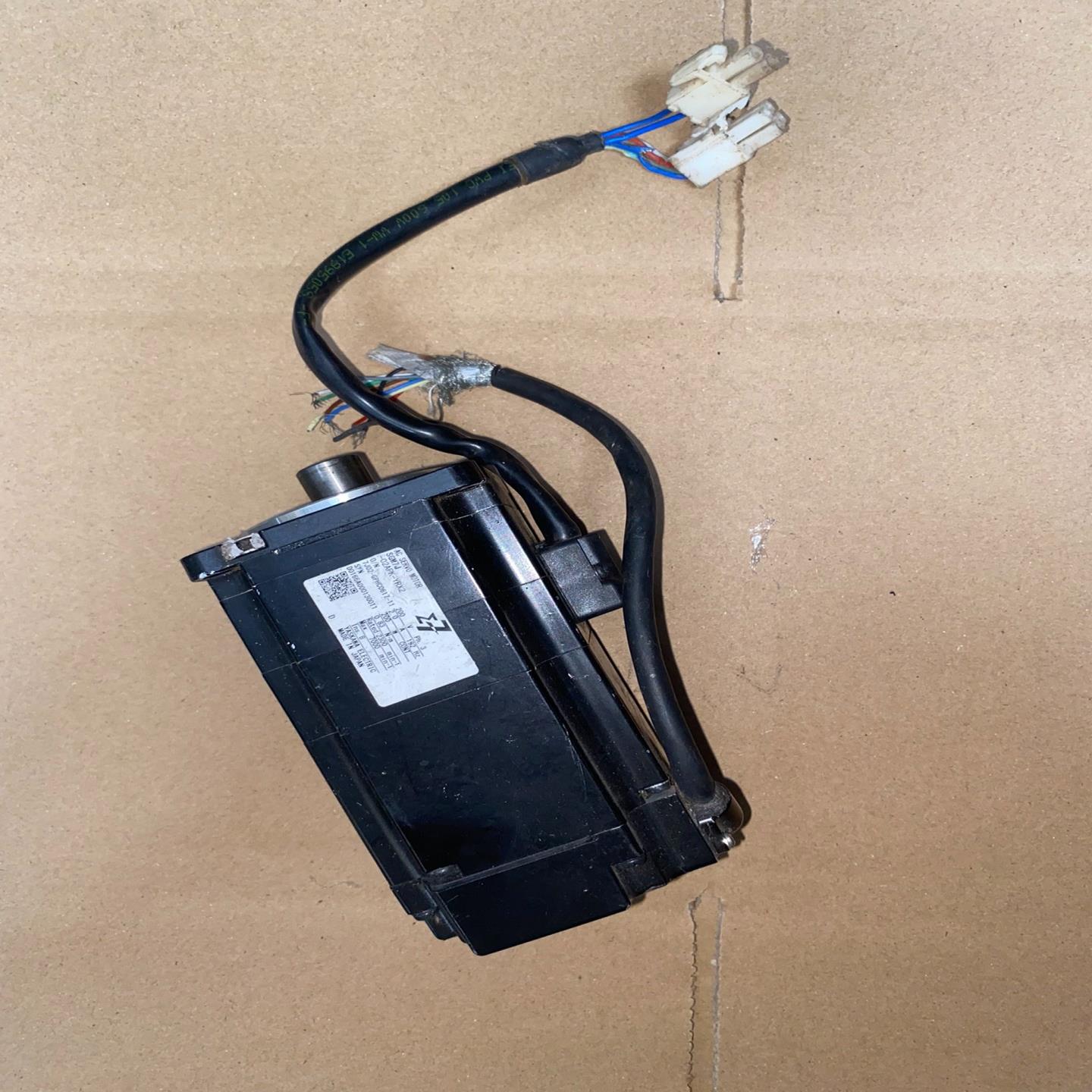 [德峰]SGM7J-02APK-YRX2 安川伺服电机