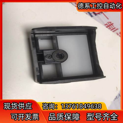 基恩士SR-10AH 高分辨率镜头，边缘塑料部分有磕碰，镜头