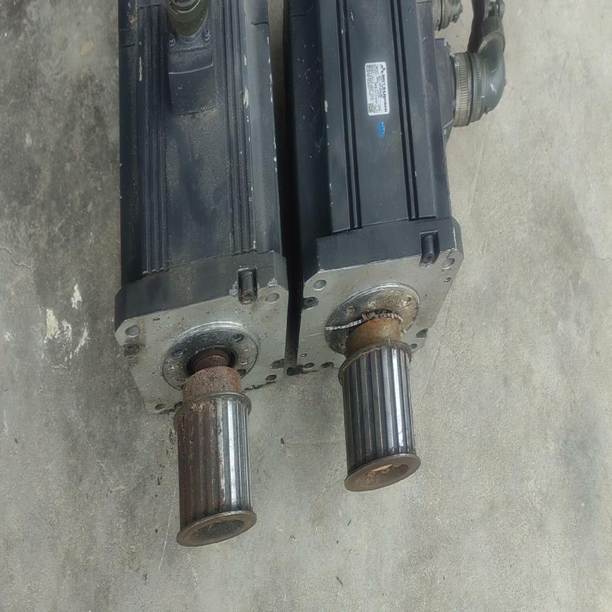 电机货，HC-SF502B   5KW如图所示。每个