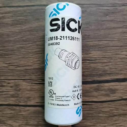现货全新原装 SICK西克 UM18-211126111 超