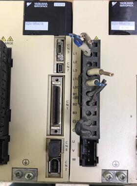 安川伺服驱动器SGDV-5R5A01A002，两台，件，