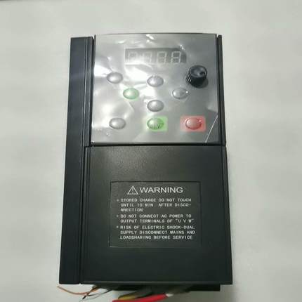 装拆信捷变频器 VB5-42P2G/43P7P， 功能完好，