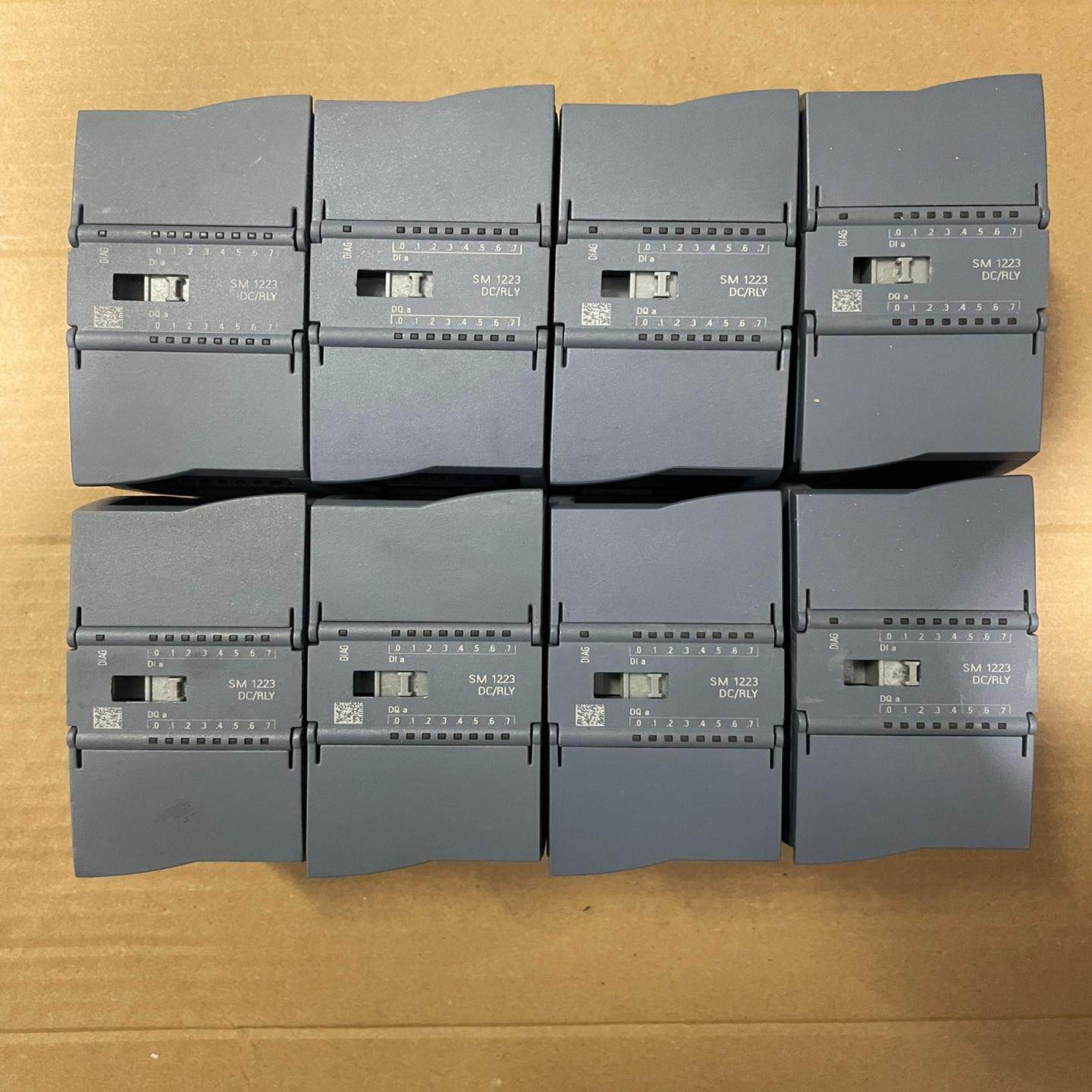 （设备配件）西门子S7-1200 223-1PH32-0XB0，实图拍摄