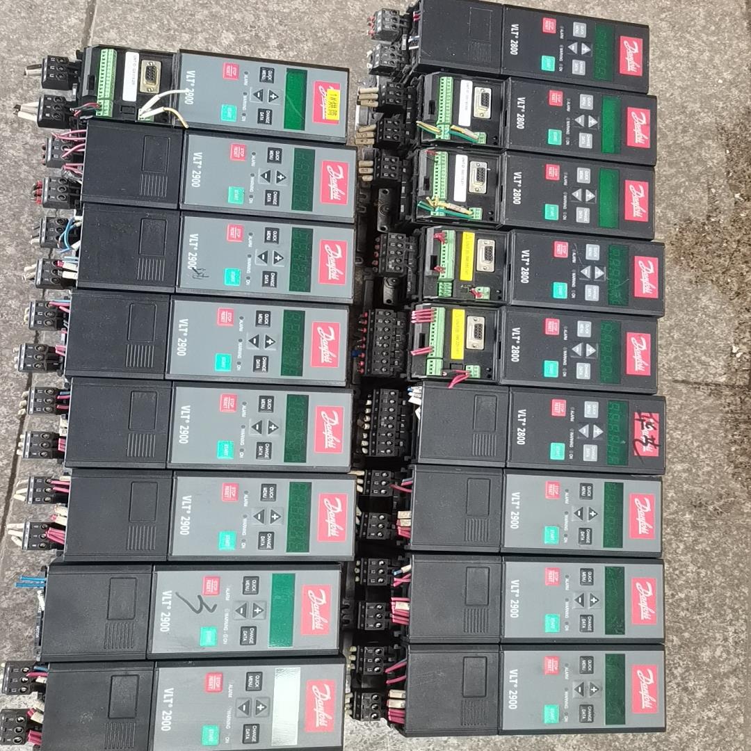 丹佛斯VLT2915PT4B20STR0DBF00A00C1