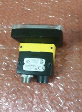 康耐视IS2000M-110-30-125相机