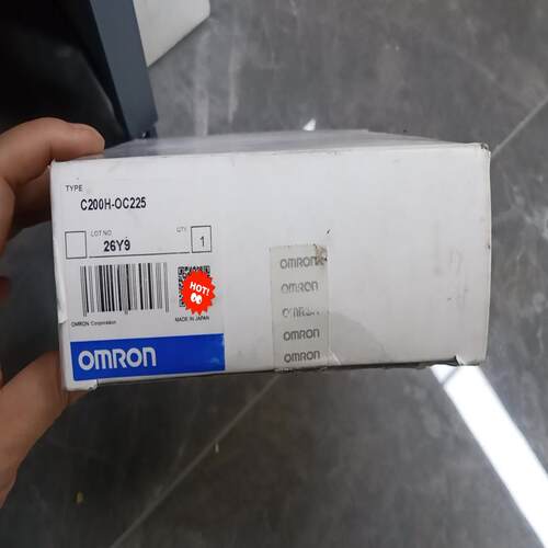 全新原装正品  C200H-OC225 模块，实物照片