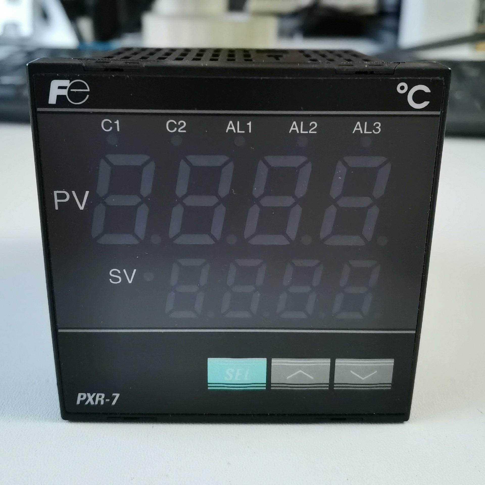 全新温控PXR7TEY1-8W000C