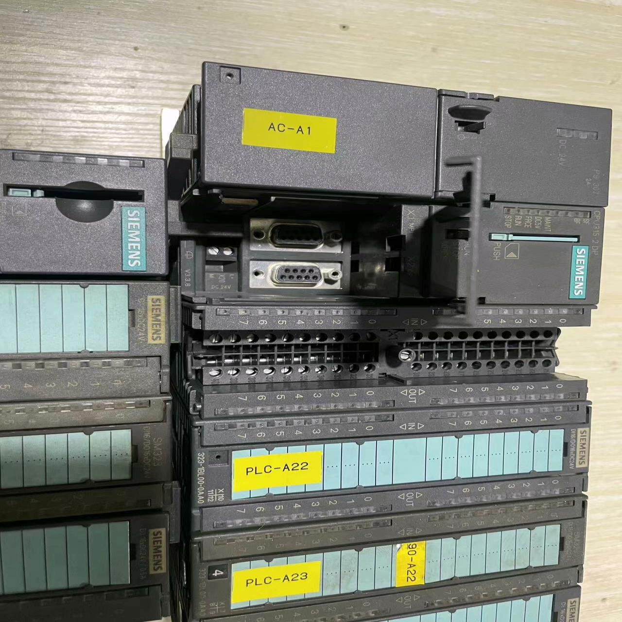 SIEMENS/西门子  315CPU，315-2ah14