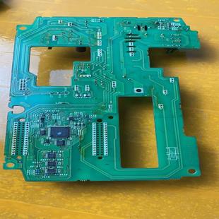 E74MA7.5B BC186A831G52