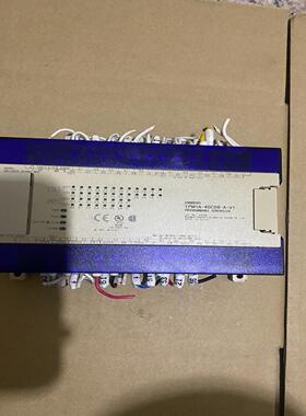 欧姆龙 PLC TPM1A-40CDR-A 好机器拆的， 成