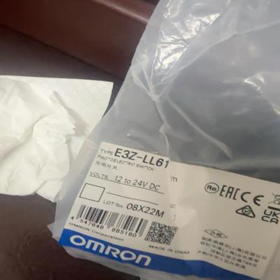 全新E3Z-LL61 正品原装二个，代子烂了保原装，