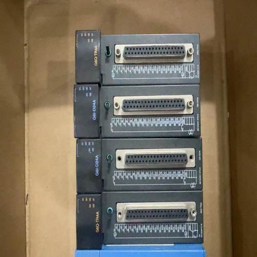 LS模块G6Q-TR4A 2个 G6I-D24A 2个 共4