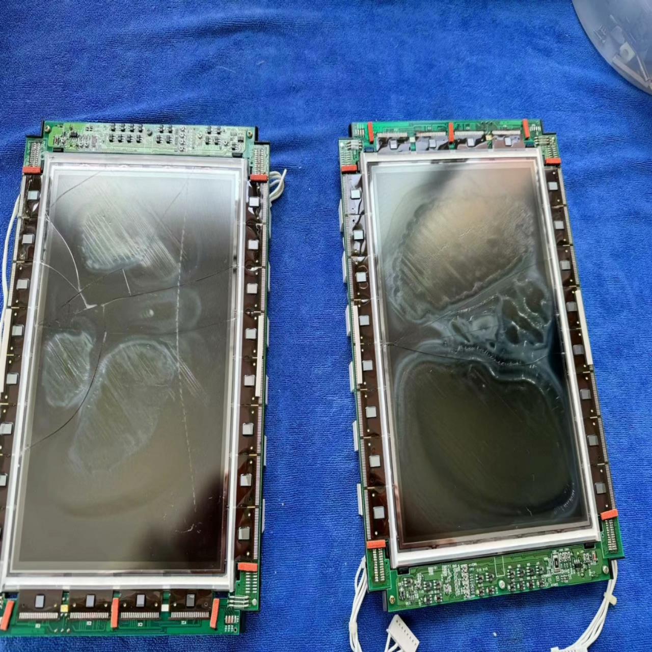 METALE机台 SHARP LQ10D213的液晶屏