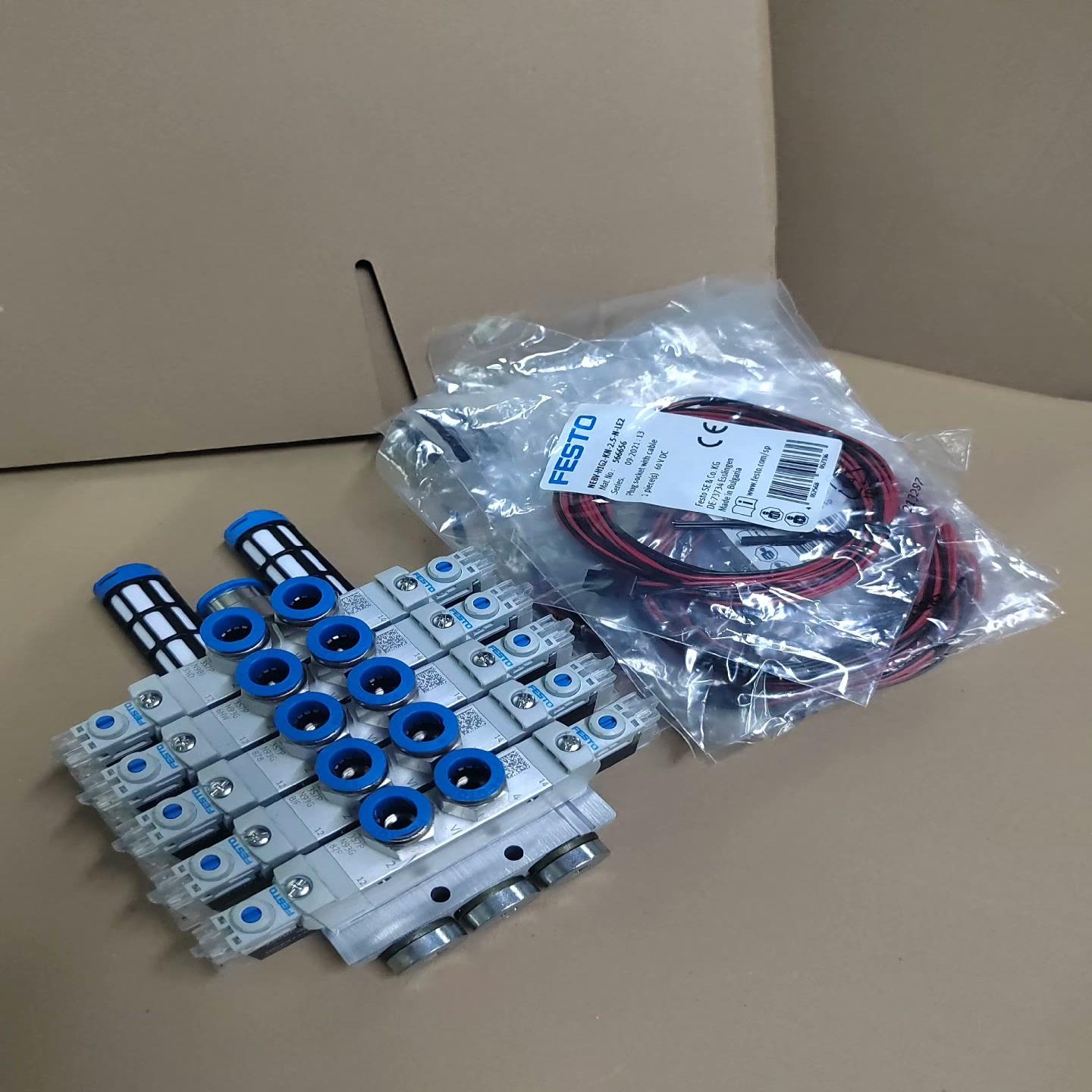 费斯托电磁阀VUVG-LK14-B52-T-G18-1H2L