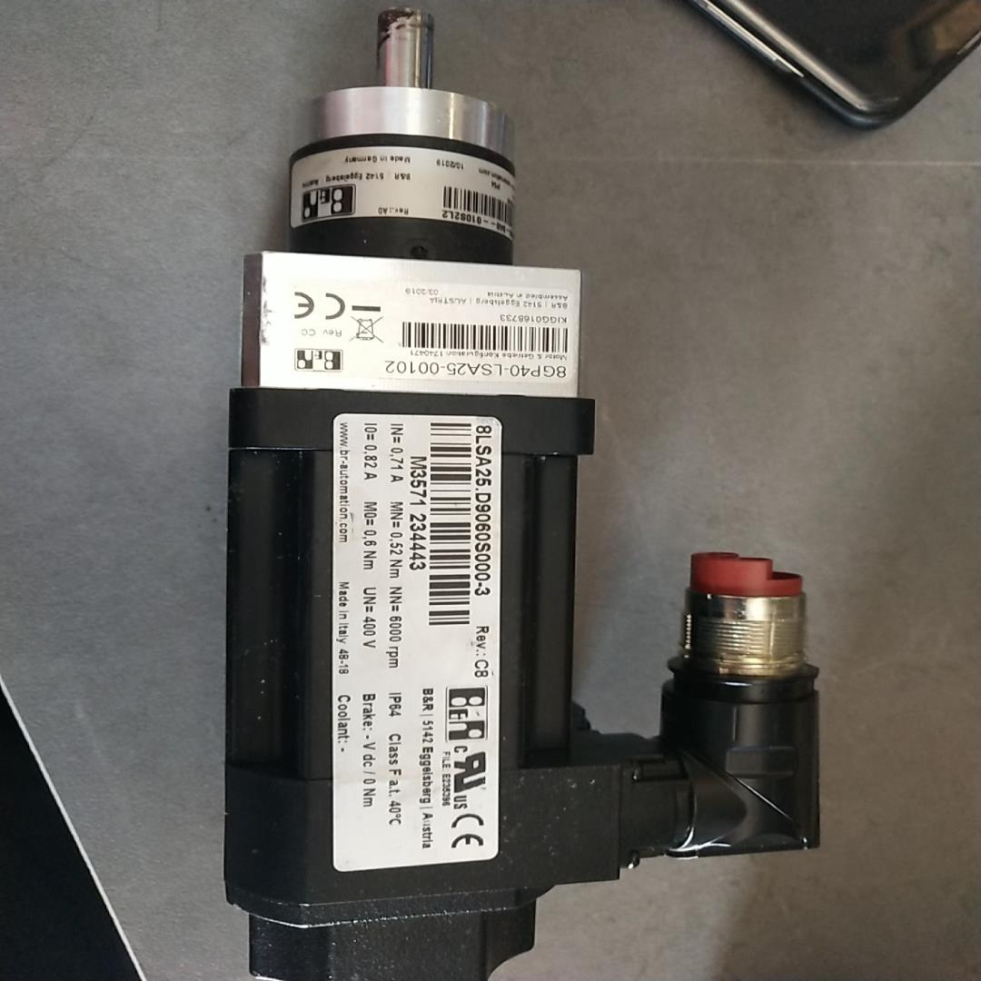 贝加莱伺服电机8LSA25.D9060S000-3   带减