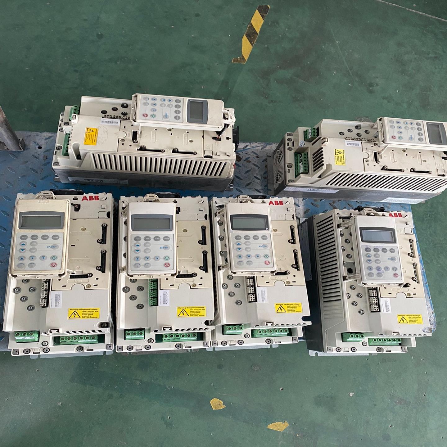 （设备配件）ABB变频器ACS800系列变频器7.5KW11KW15KW