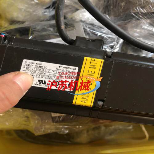 安川  电机   AC   SGMJV-04ADL2C