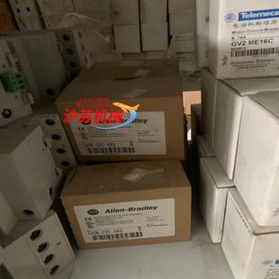 A63 原装 C2E 140M 全新现货如图所示 AB断路器