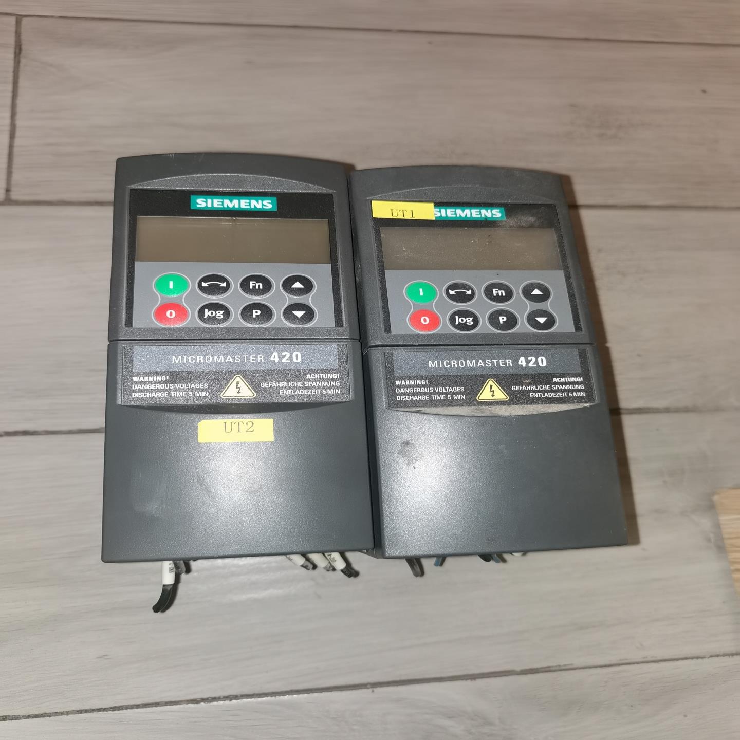 西门子420变频器。6SE6420-2UD13-7AA1