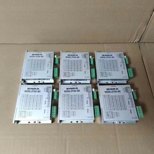 竖鸣联合总线驱动器，型号ST560-485-HET，功能完好
