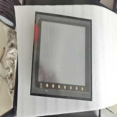 显示屏，型号：V712iS，设备