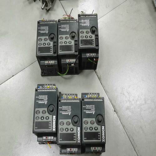 众辰变频器NZ100系列通用单相220V NZ100－0R4