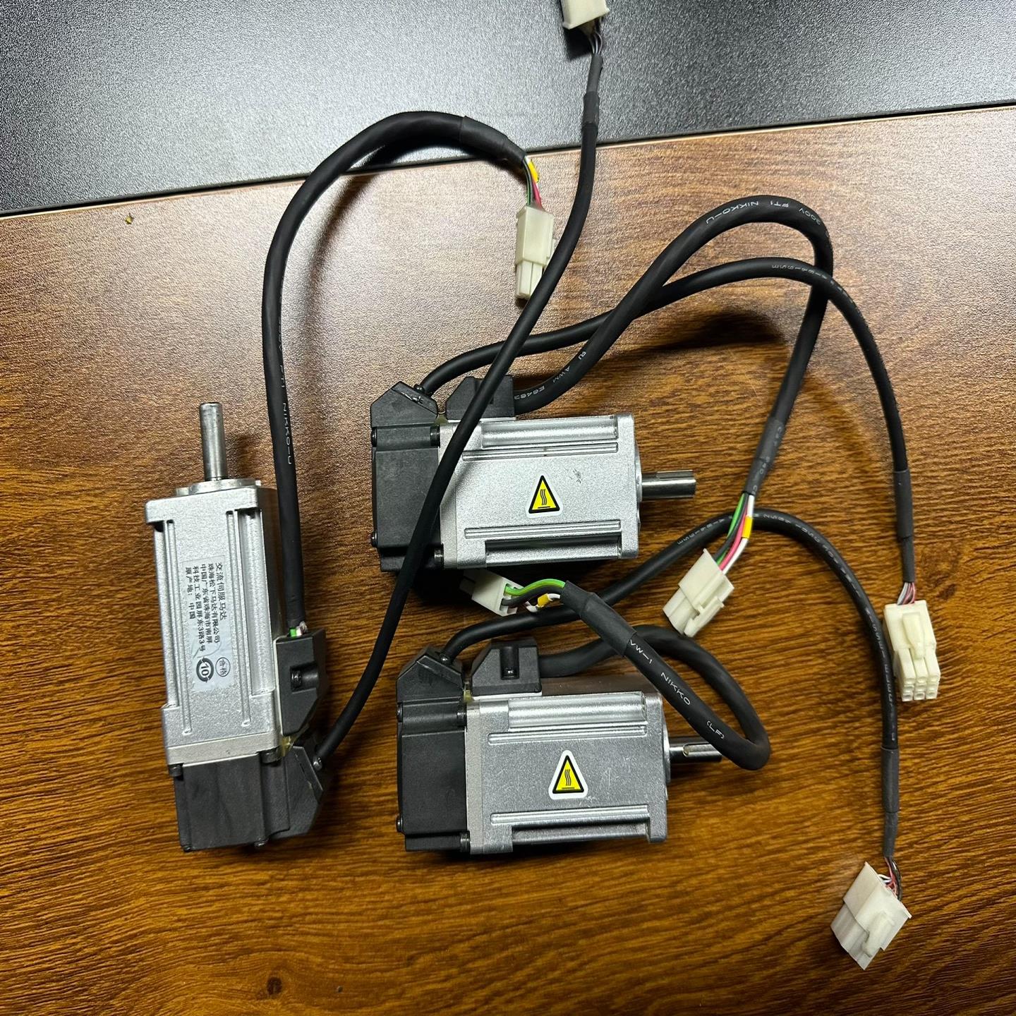 A6100W电机MSMF012L1U2M 功能正常 外观