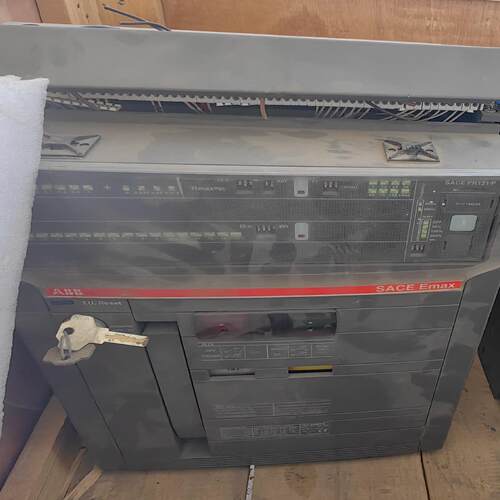 （设备配件）The Switch 1.5MW变流器ABB网侧框架断路器