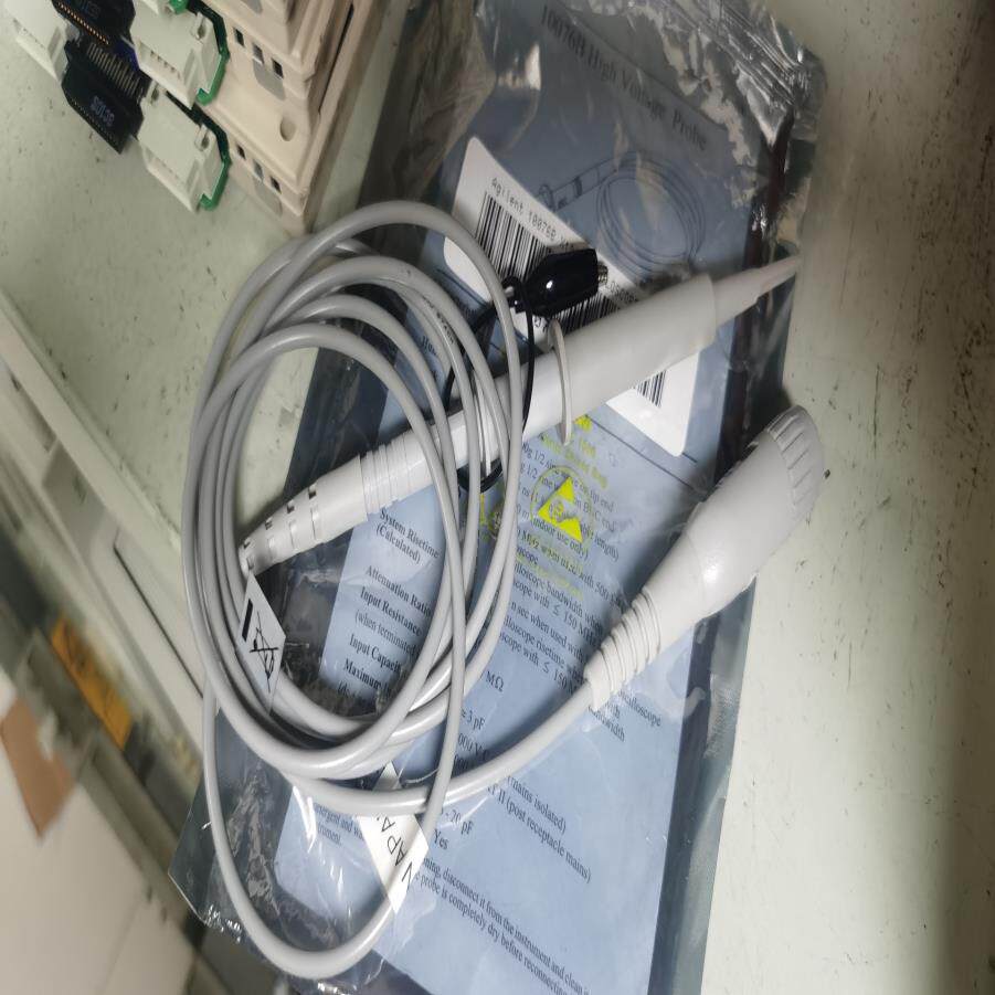 （设备配件）10076B安捷探头。示波器高压探头。功能正常配