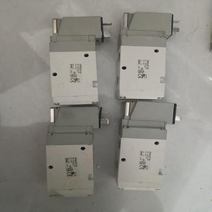 共计4个 02A 电磁阀VP542R 5LZD1
