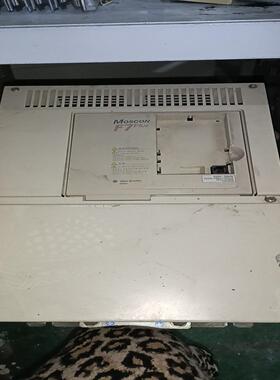 安川F7系列变频器30kw现货CIMR-F7W4030想