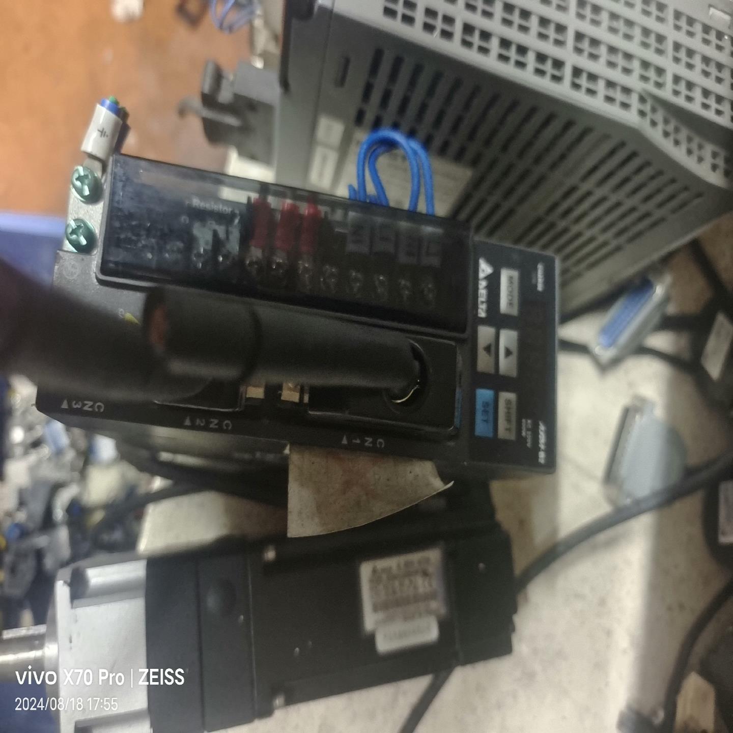 （设备配件）台达伺服一套，ASD一B2-0421-B，电机ECMA-C2