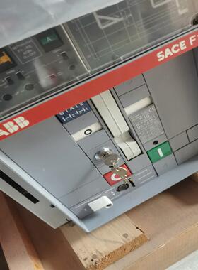 框架断路器F1S  In=2000A  3P  F1S