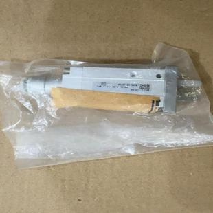 300 共1个 气缸MHZ2 10CNK