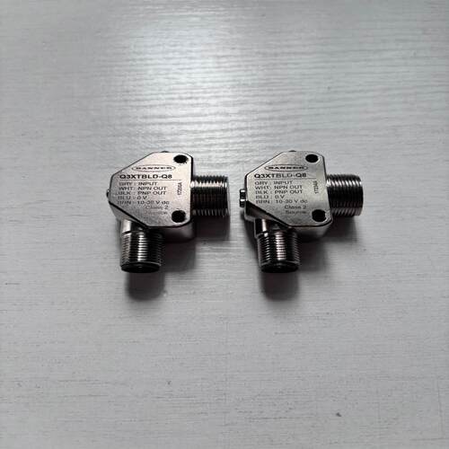 BANNER邦纳Q3XTBLD-Q8激光颜色识别传感器，实物