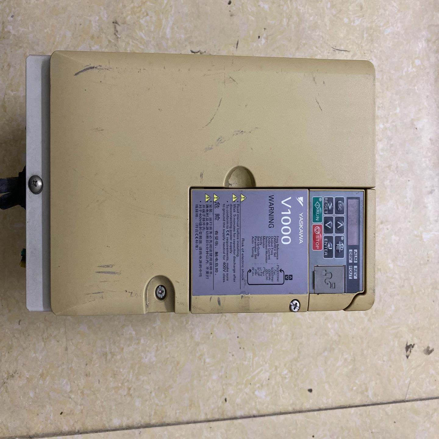 CIMR-VB4A0023FBA安川11KW/7.5KW