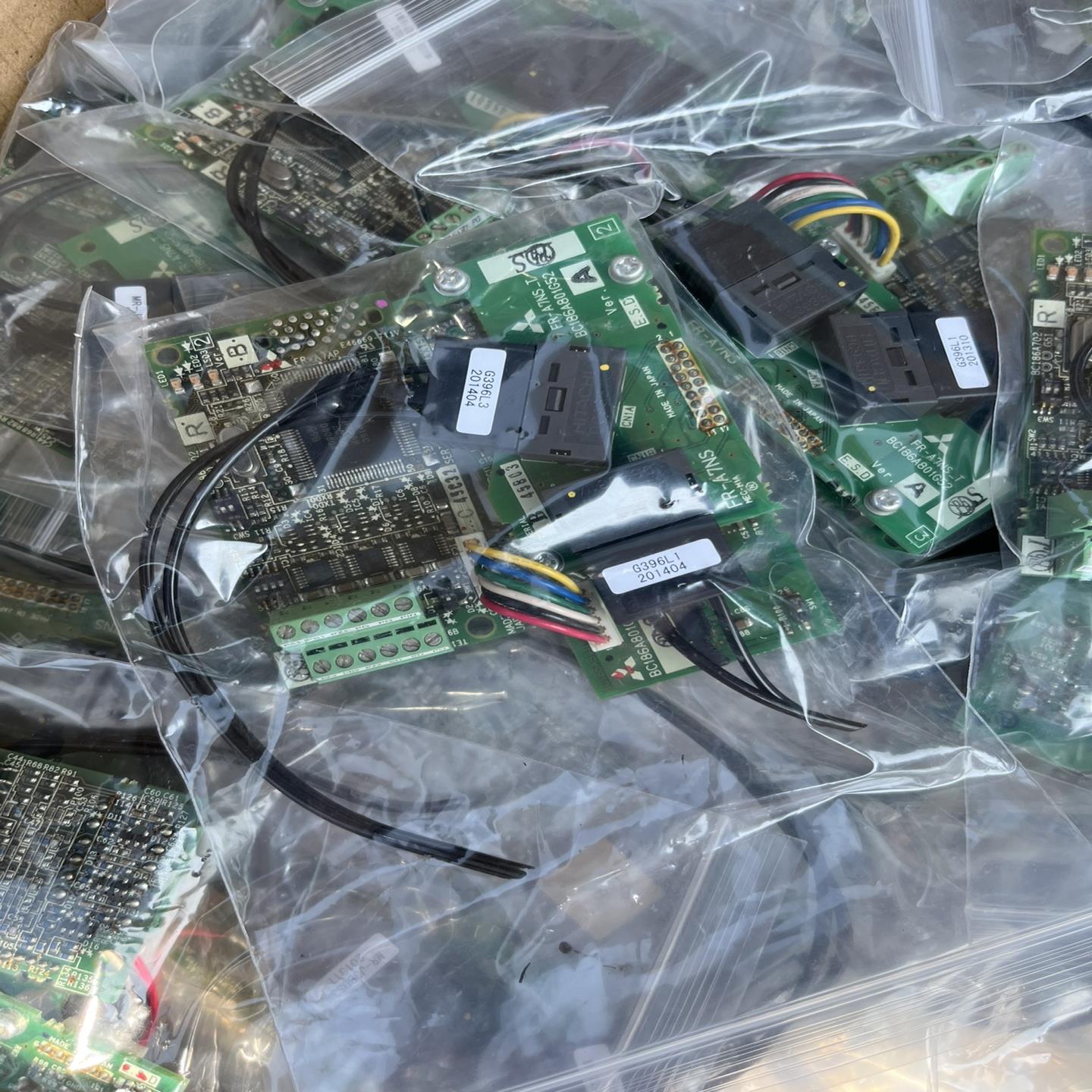 FR-A7AP、FR-A7NS一套，变频器选卡，