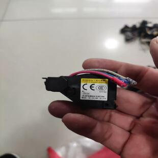 05SV 原装 辅助开关 50多个 塑壳断路器附件