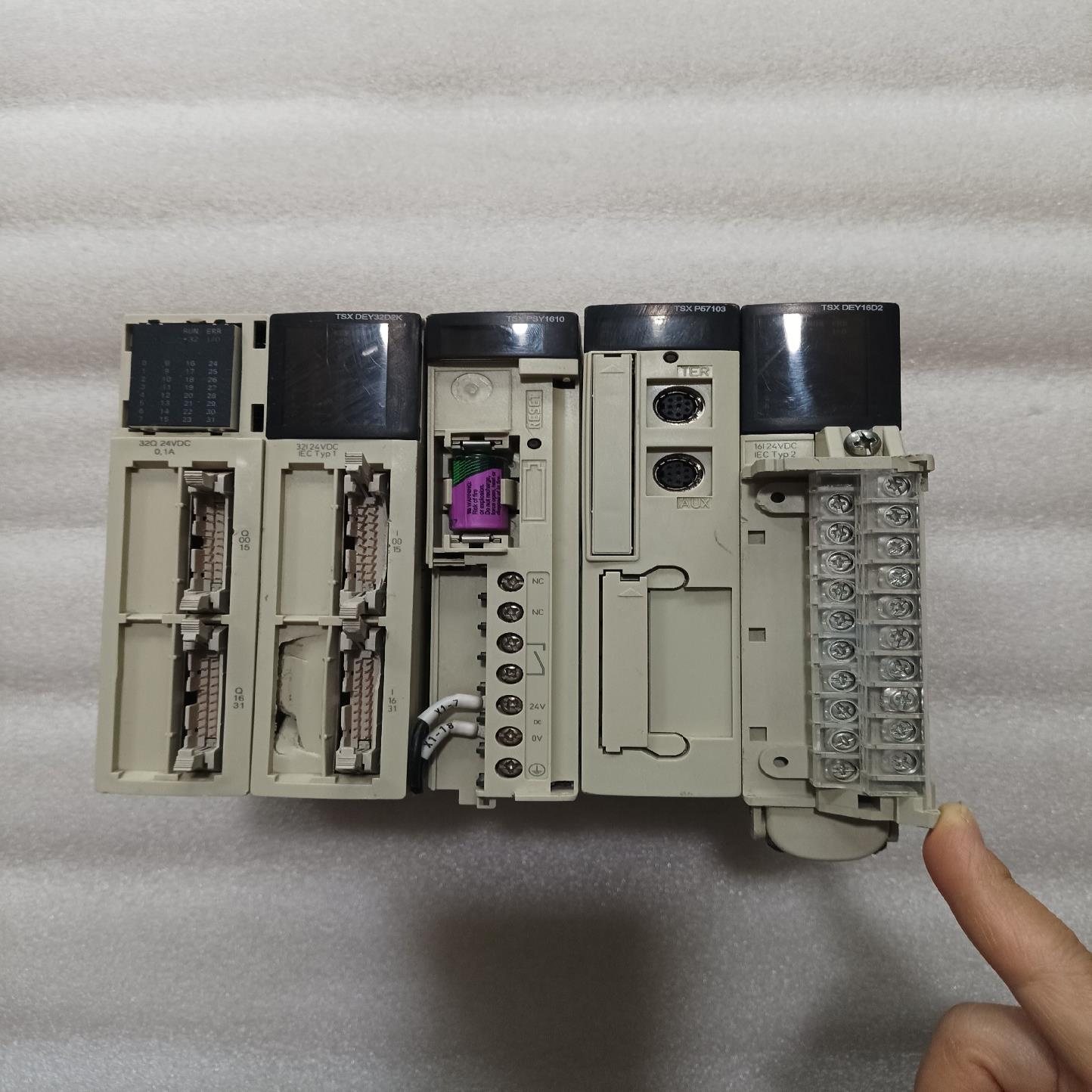 模块TSXDSY32T2K,TSXDEY16D2,