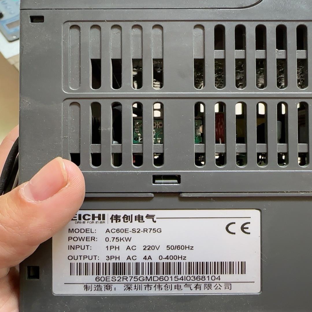 伟创变频器AC60E-S2-R75G功能完好议价