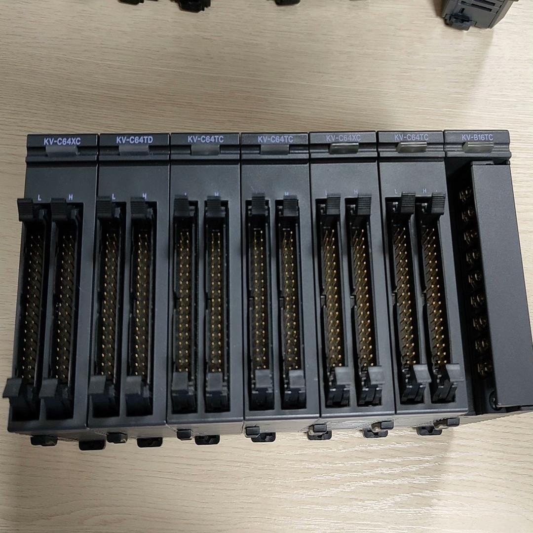 基恩士PLC原装KV-C64XC C64TD C64TC B