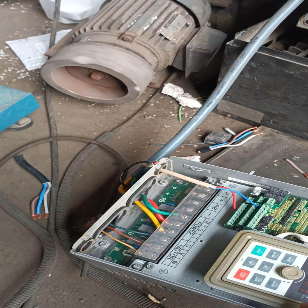 （设备配件）普传变频器 PI500  011G3 11KW ，功能正常已