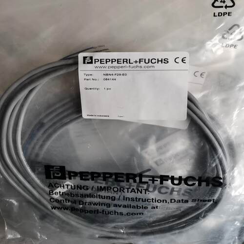 倍加福接近开关084144现货NBN4-F29-E0实物